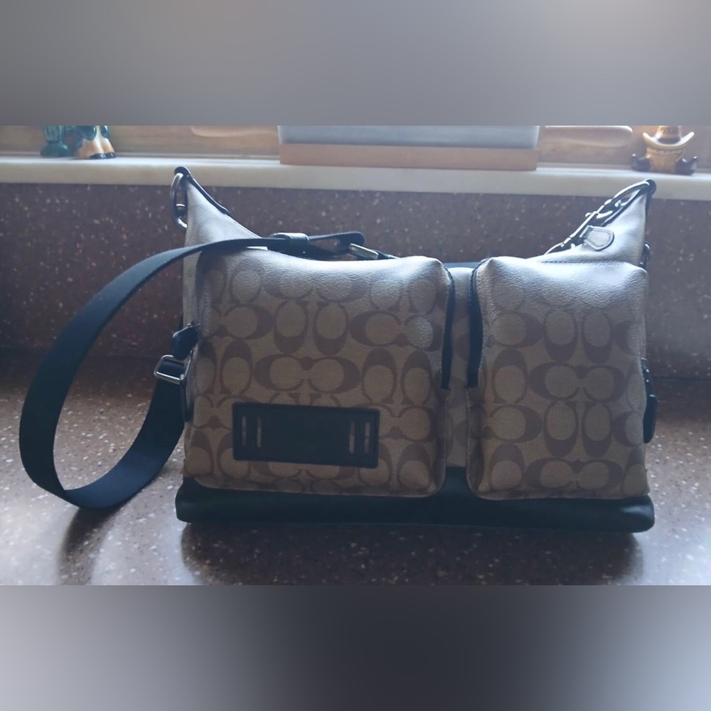 Coach Ranger Pocket Messenger 1951 Signature Canvas Double Pocket Crossbody - Picture 3 of 16